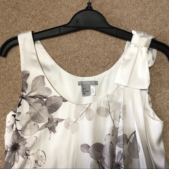 H&M Grey Gradient Floral Dress - Picture 8 of 10